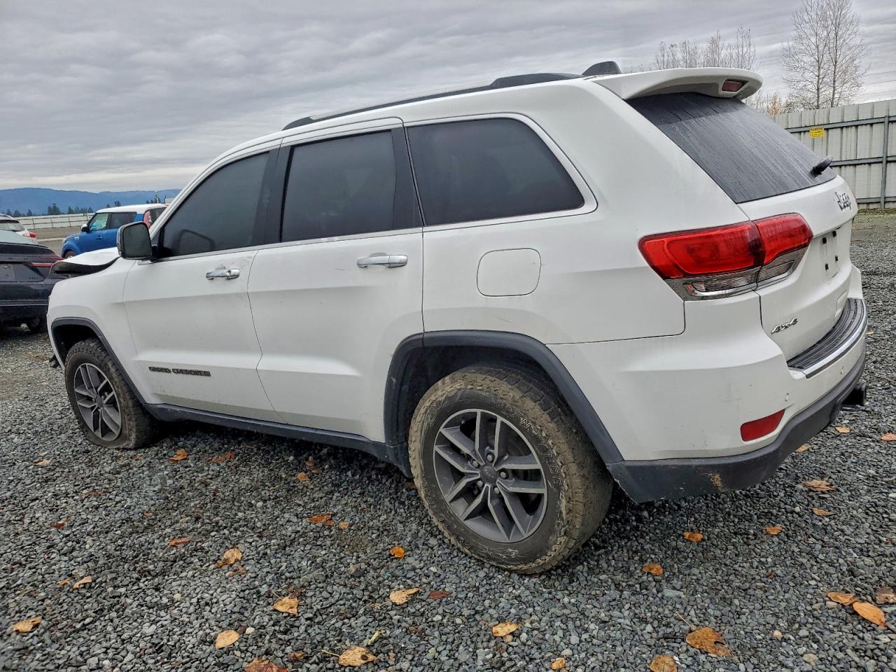 2019 Jeep Grand Cherokee Limited - Image 2