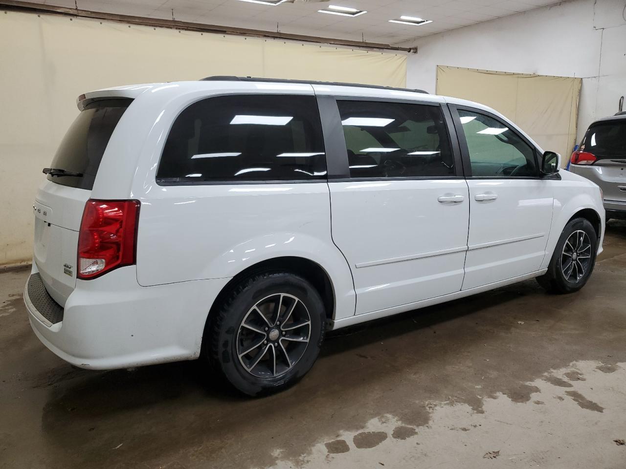 2017 Dodge Grand Caravan Gt - Фото 3