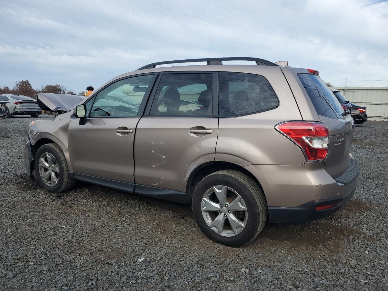 2016 Subaru Forester 2.5I Premium - Image 2