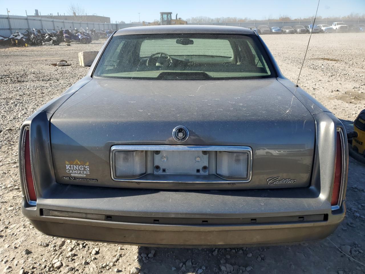 1998 Cadillac Deville - Фото 6