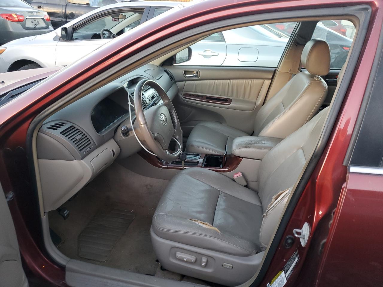 2006 Toyota Camry Le - Image 7