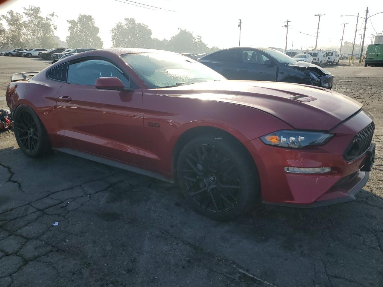 2022 Ford Mustang Gt - Фото 4