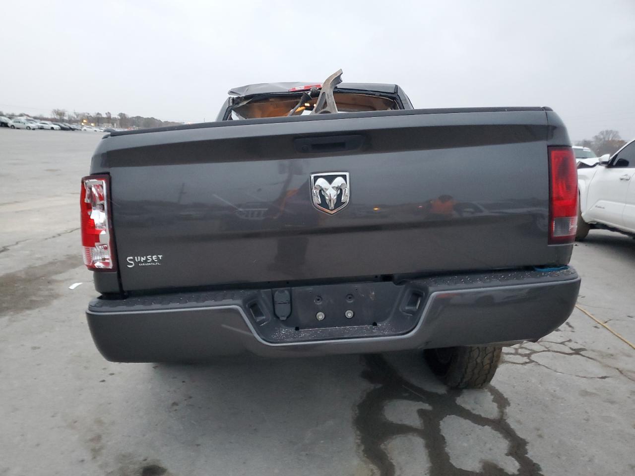 2019 Ram 1500 Classic Tradesman - Фото 6