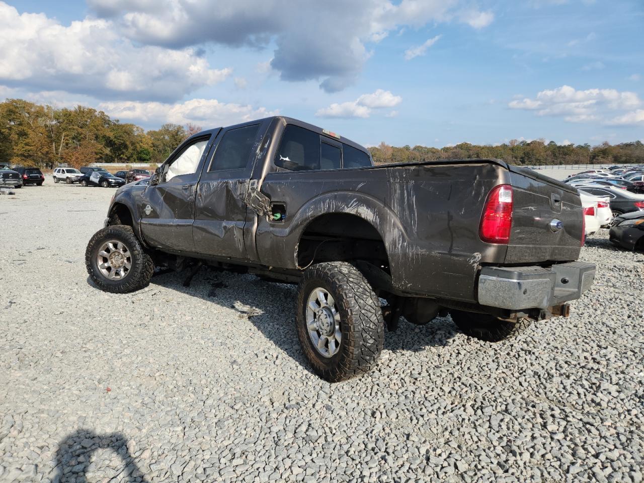 2016 Ford F250 Super Duty - Фото 2