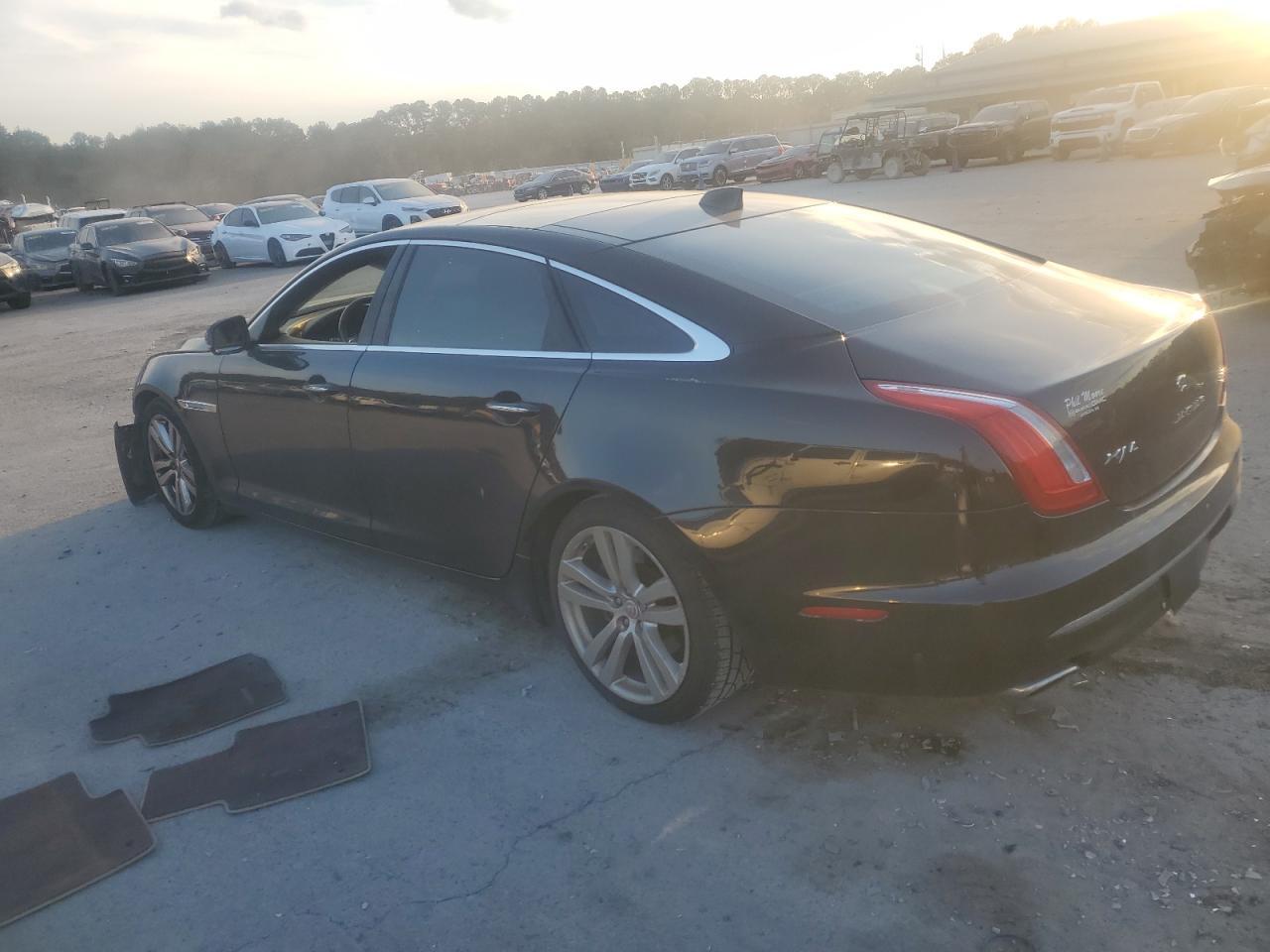 2016 Jaguar Xjl Portfolio - Фото 2