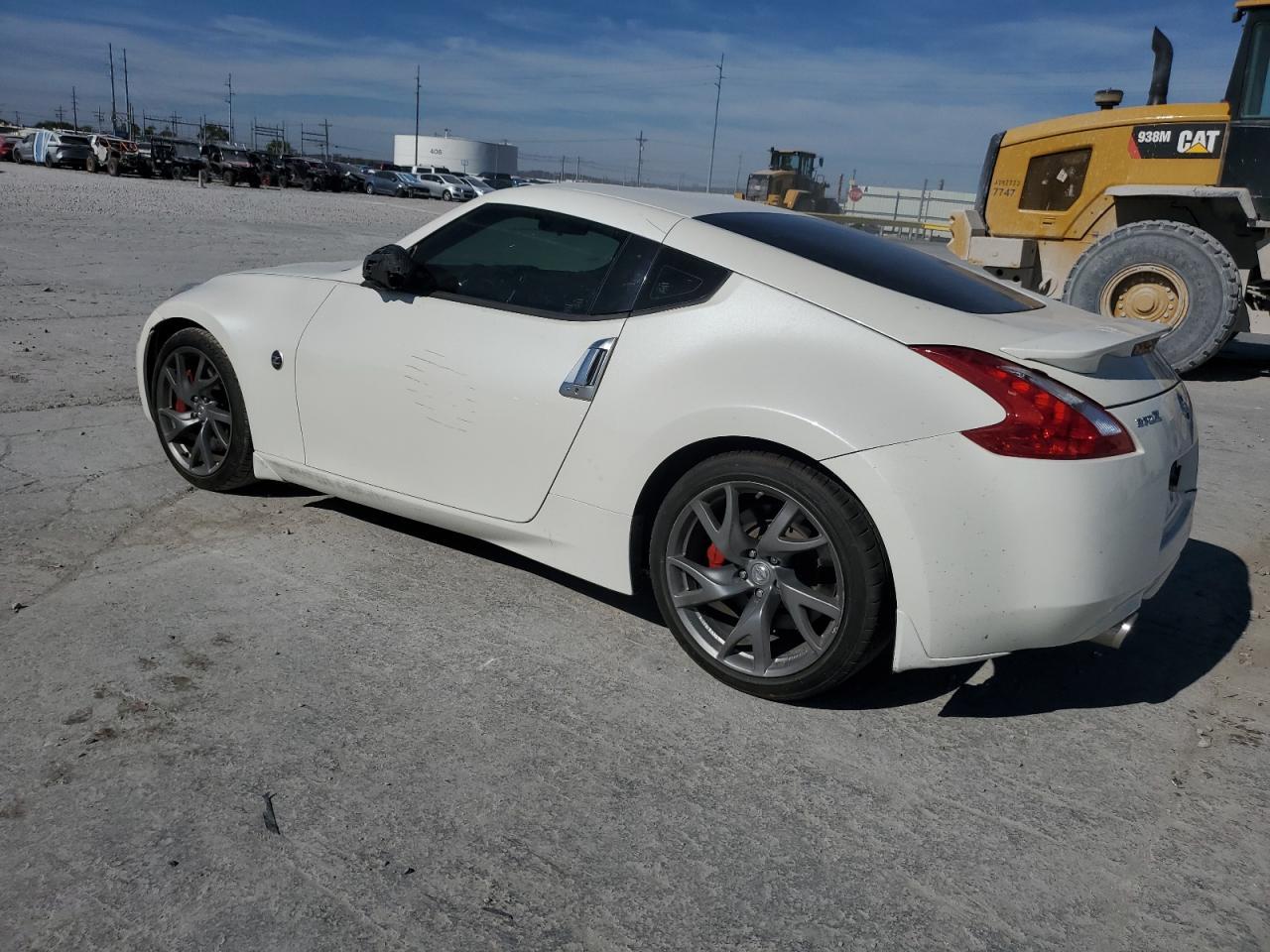 2014 Nissan 370Z Base - Фото 2