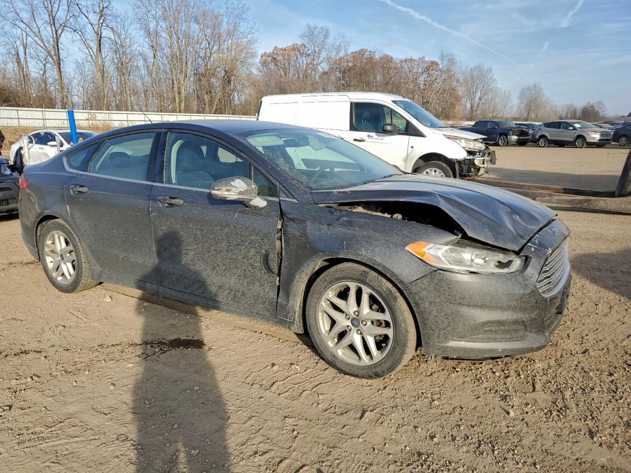 2015 Ford Fusion Se - Фото 4