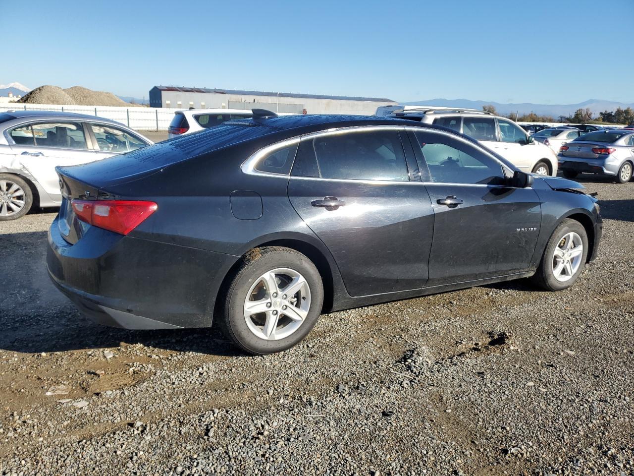 2023 Chevrolet Malibu Lt - Image 3