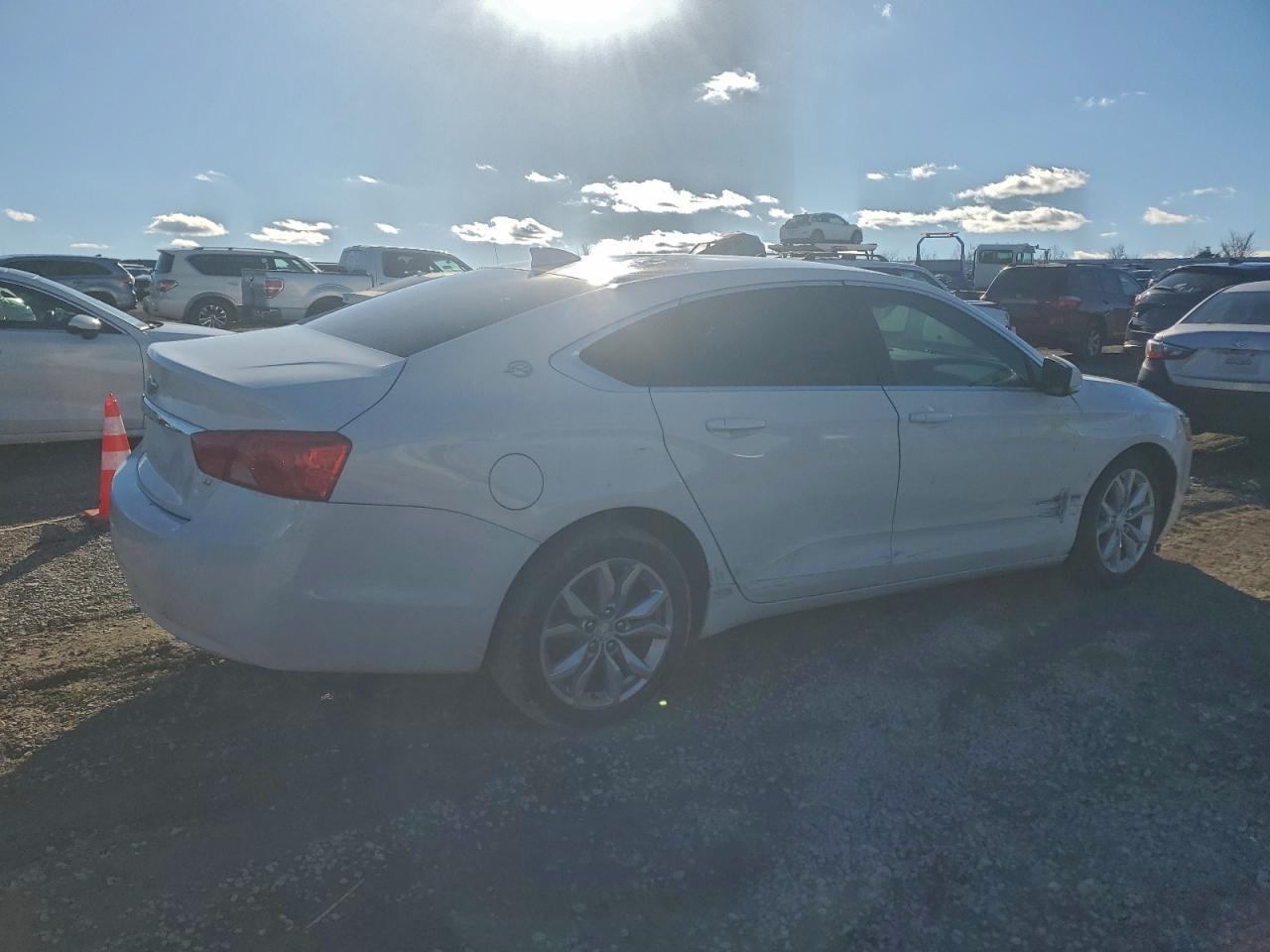2016 Chevrolet Impala Lt - Фото 3