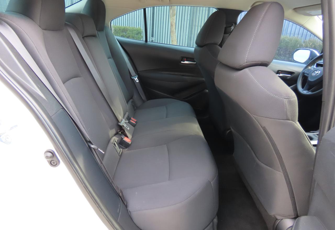 2021 Toyota Corolla Le - Фото 6