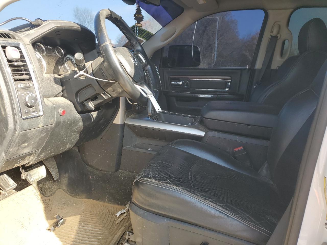 2016 Ram 2500 Laramie - Image 7