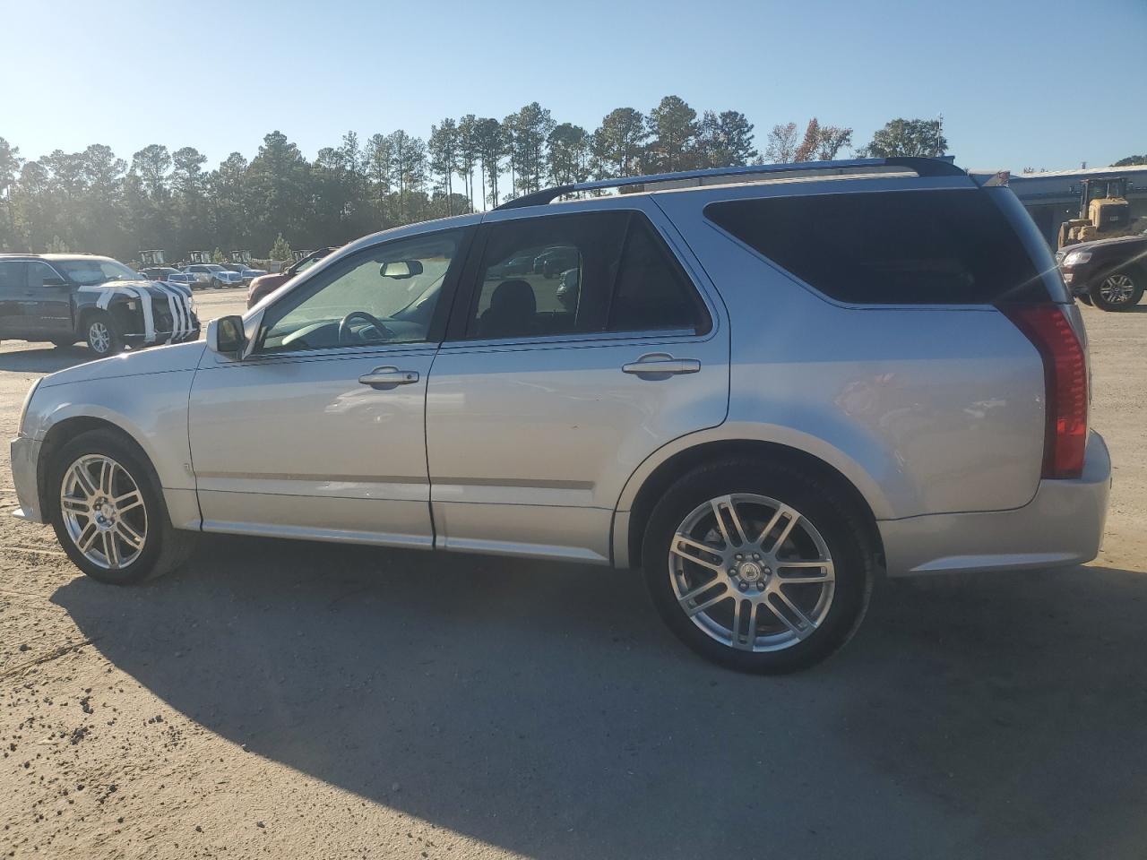 2007 Cadillac Srx - Image 2