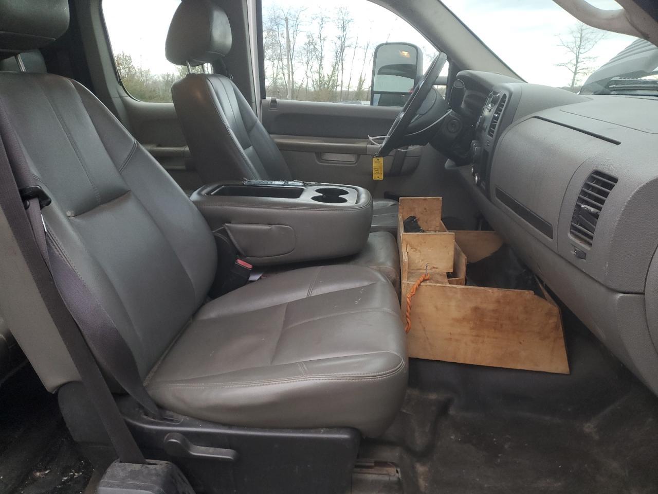 2010 Chevrolet Silverado Utility / Service Truck - Фото 7