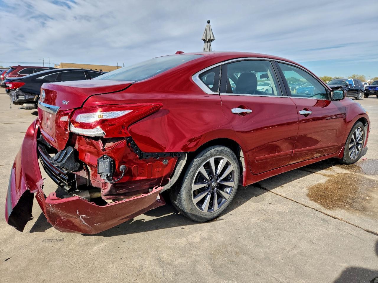 2017 Nissan Altima 2.5 - Фото 3
