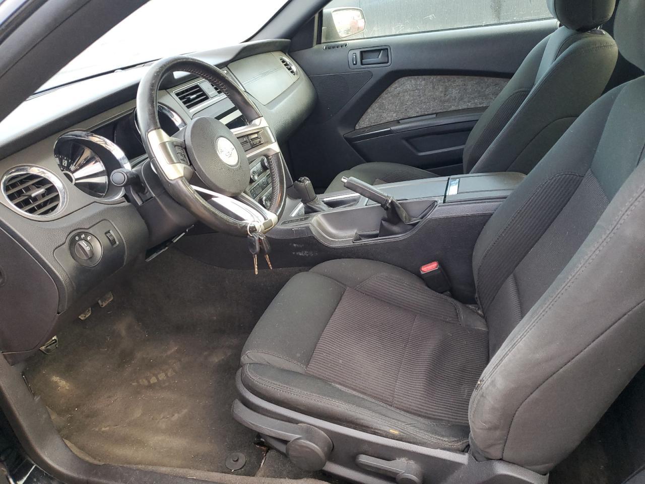 2014 Ford Mustang - Image 7