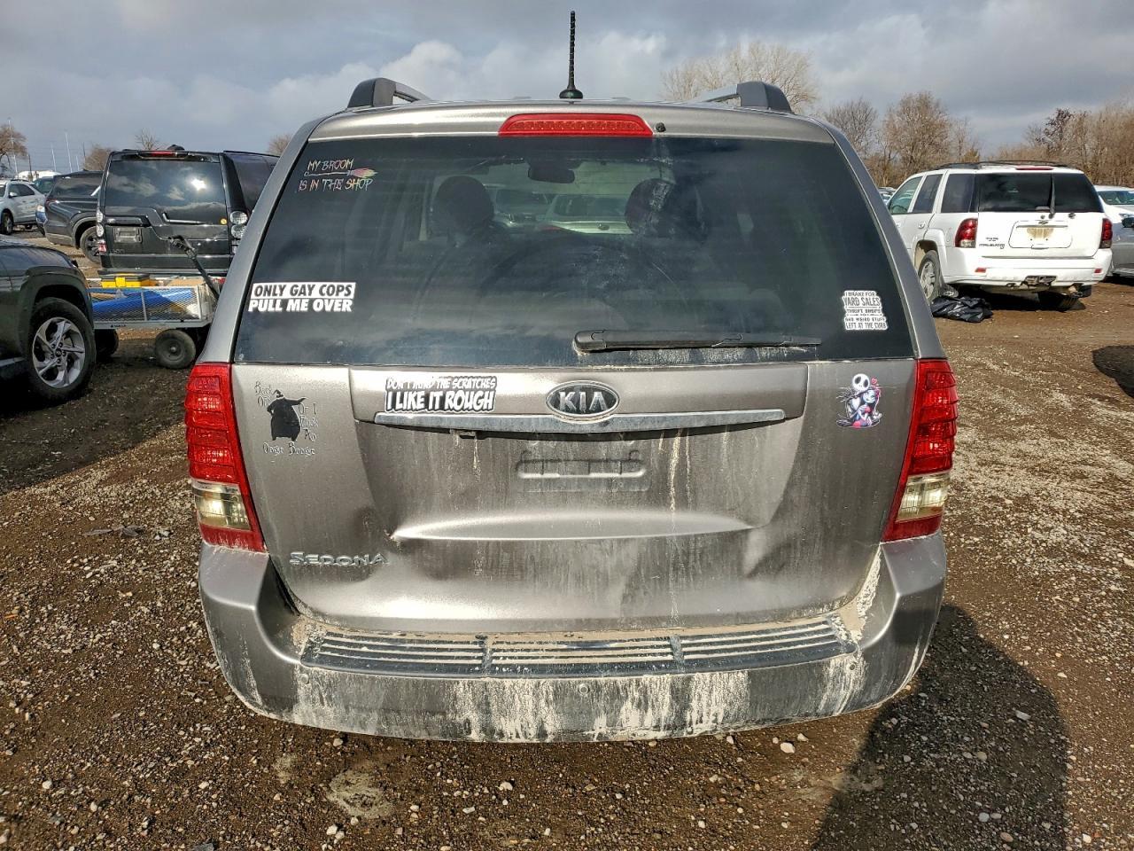 2012 Kia Sedona Lx - Фото 6