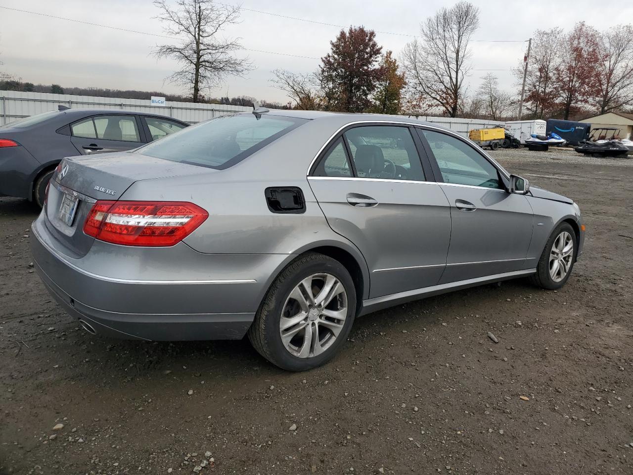2011 Mercedes-Benz E 350 Bluetec - Фото 3