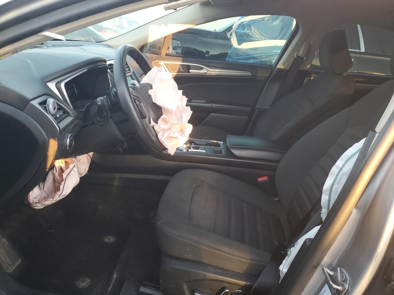 2020 Ford Fusion Se - Фото 7