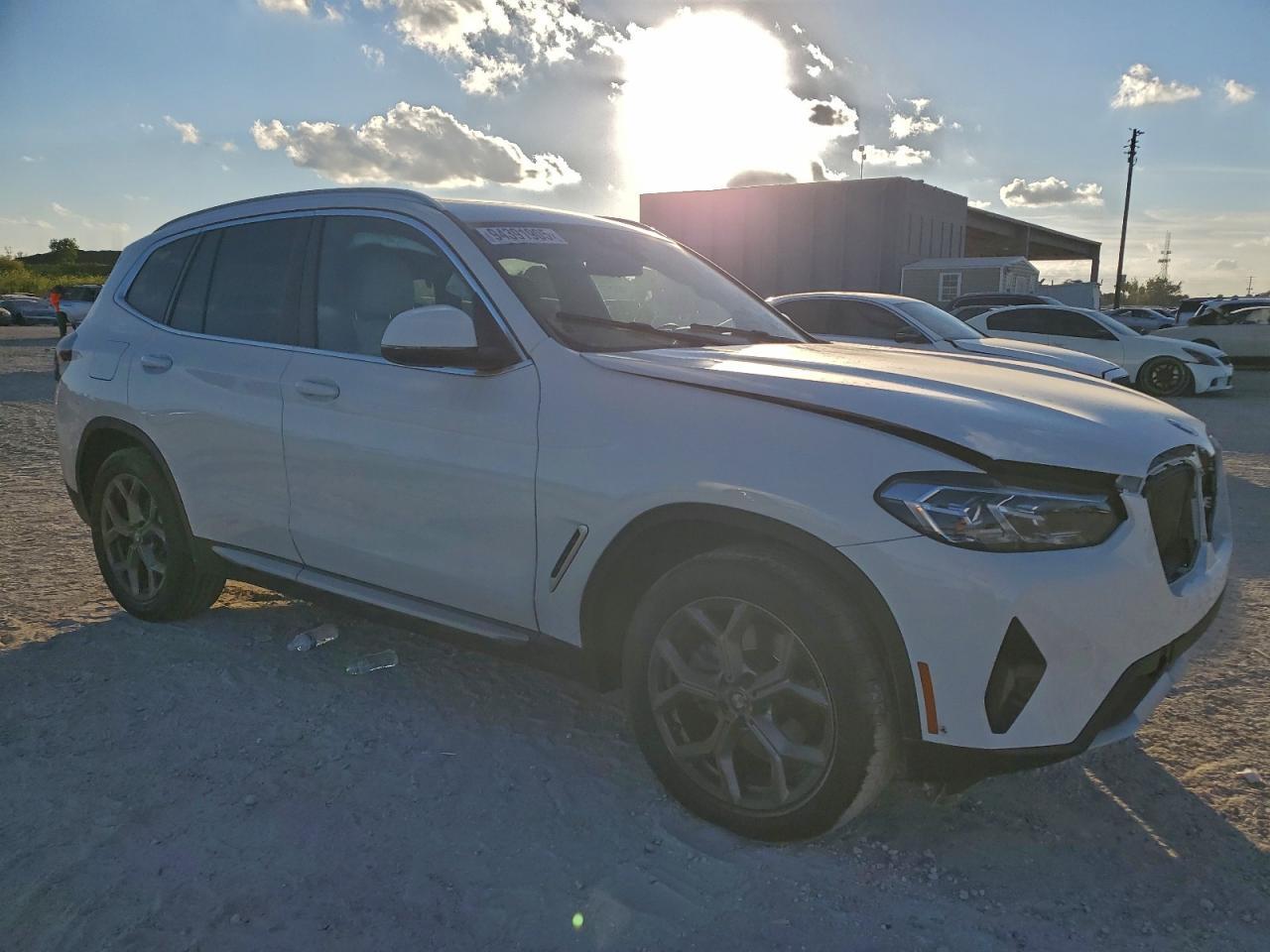 2024 BMW X3 Sdrive30I - Фото 4