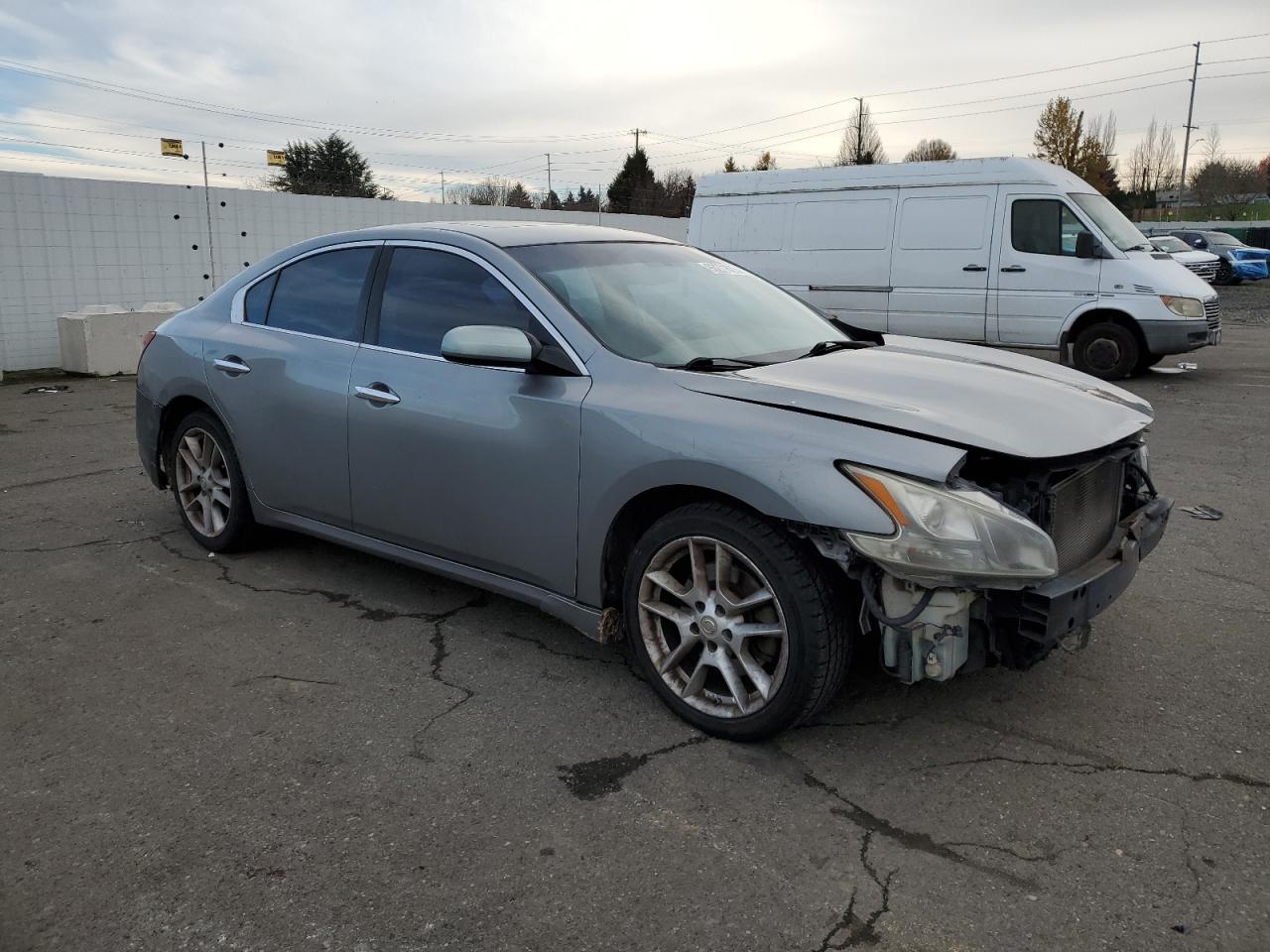 2009 Nissan Maxima S - Image 4
