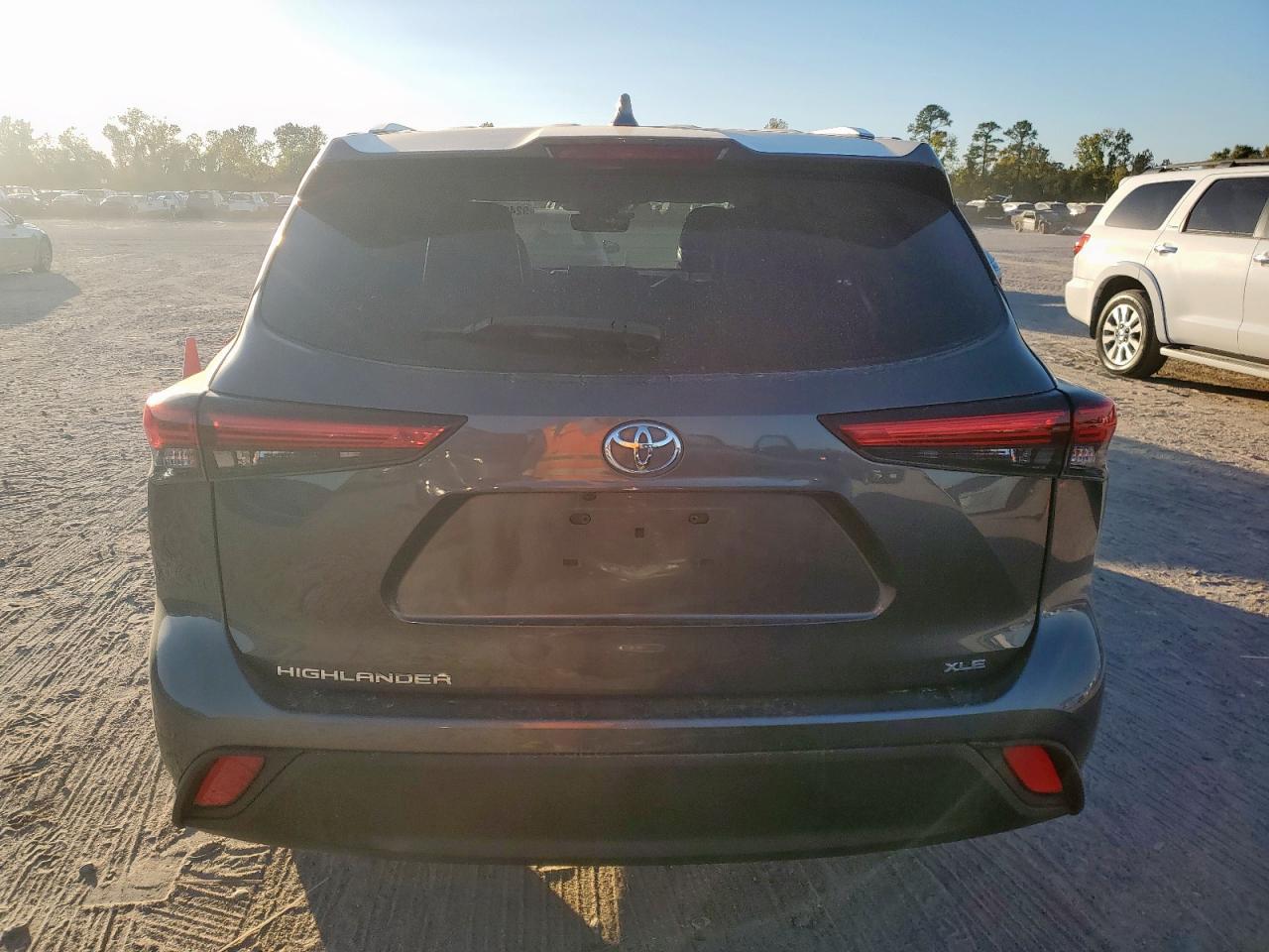 2022 Toyota Highlander Xle - Фото 6