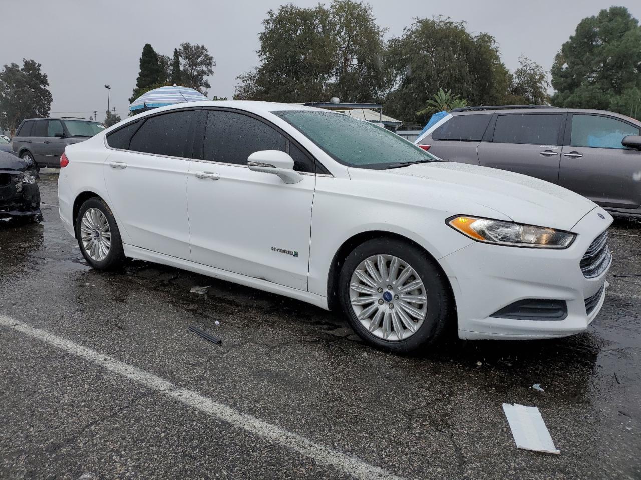 2016 Ford Fusion Se Hybrid - Image 4