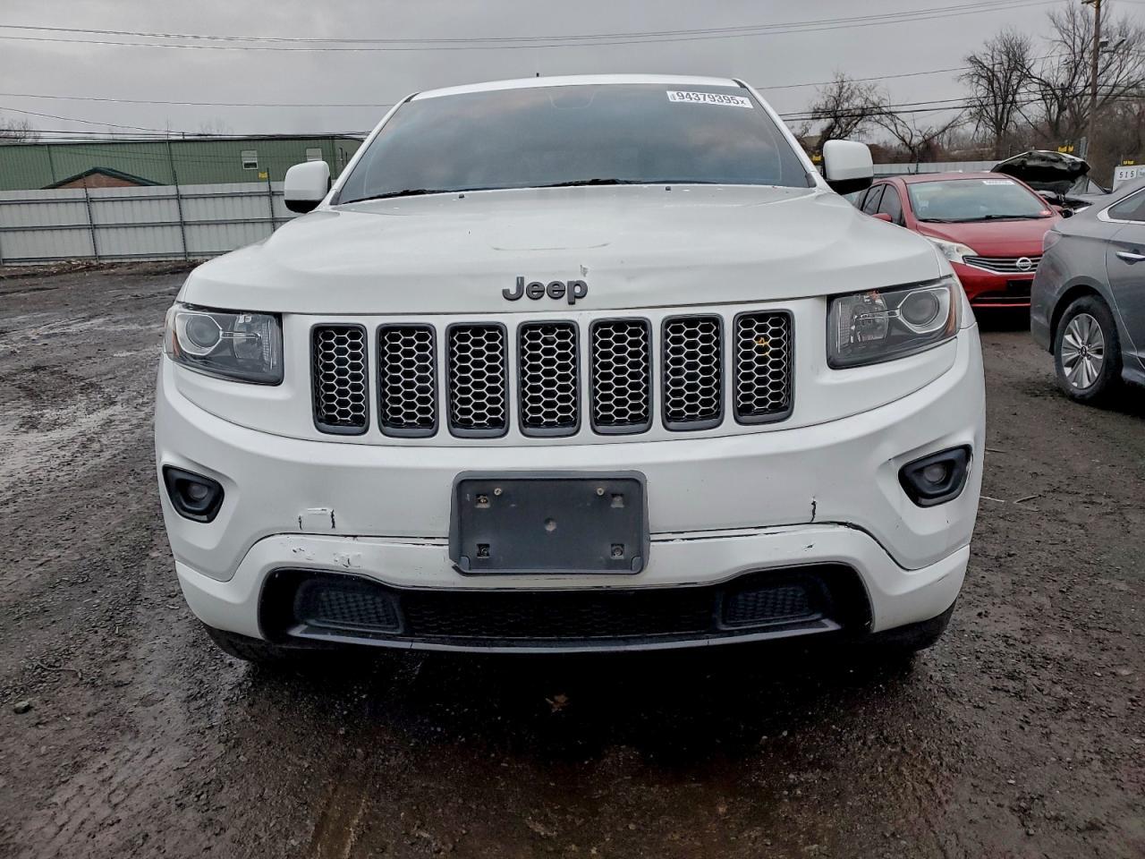 2015 Jeep Grand Cherokee Laredo - Image 5