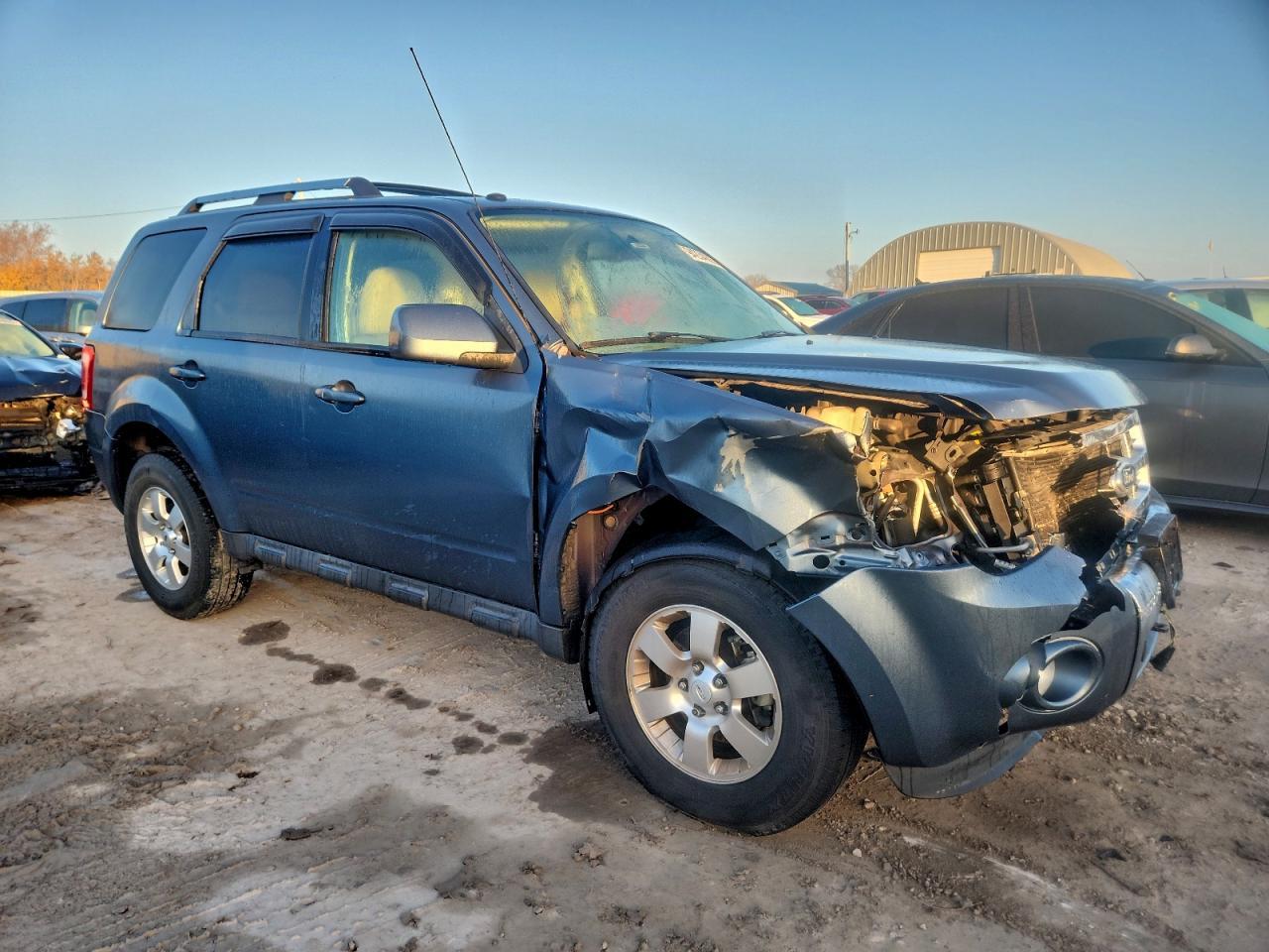 2012 Ford Escape Limited - Image 4