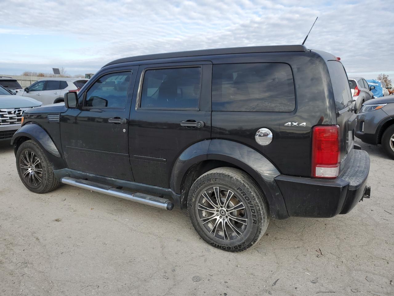 2011 Dodge Nitro Heat - Фото 2