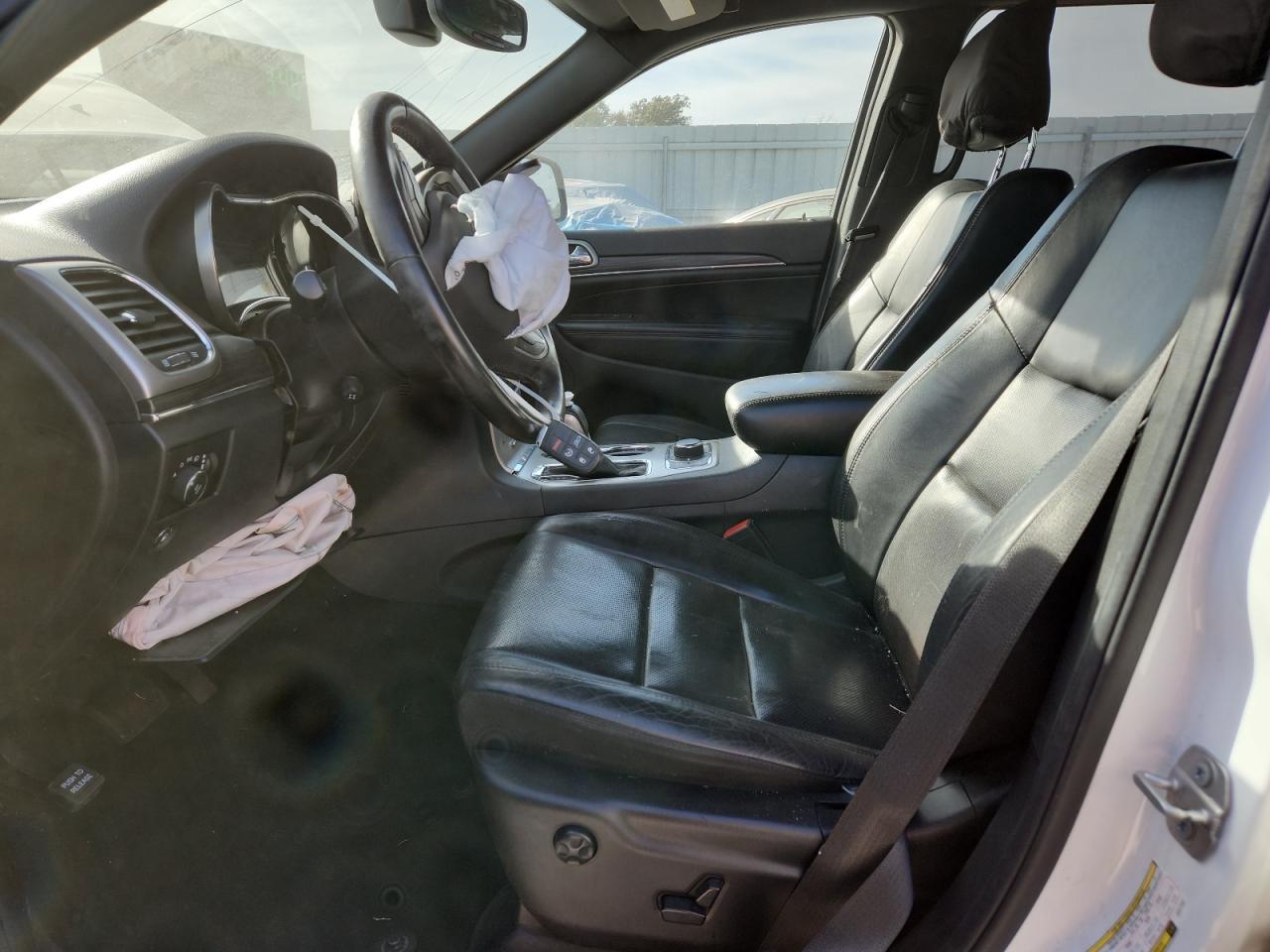 2019 Jeep Grand Cherokee - Image 7