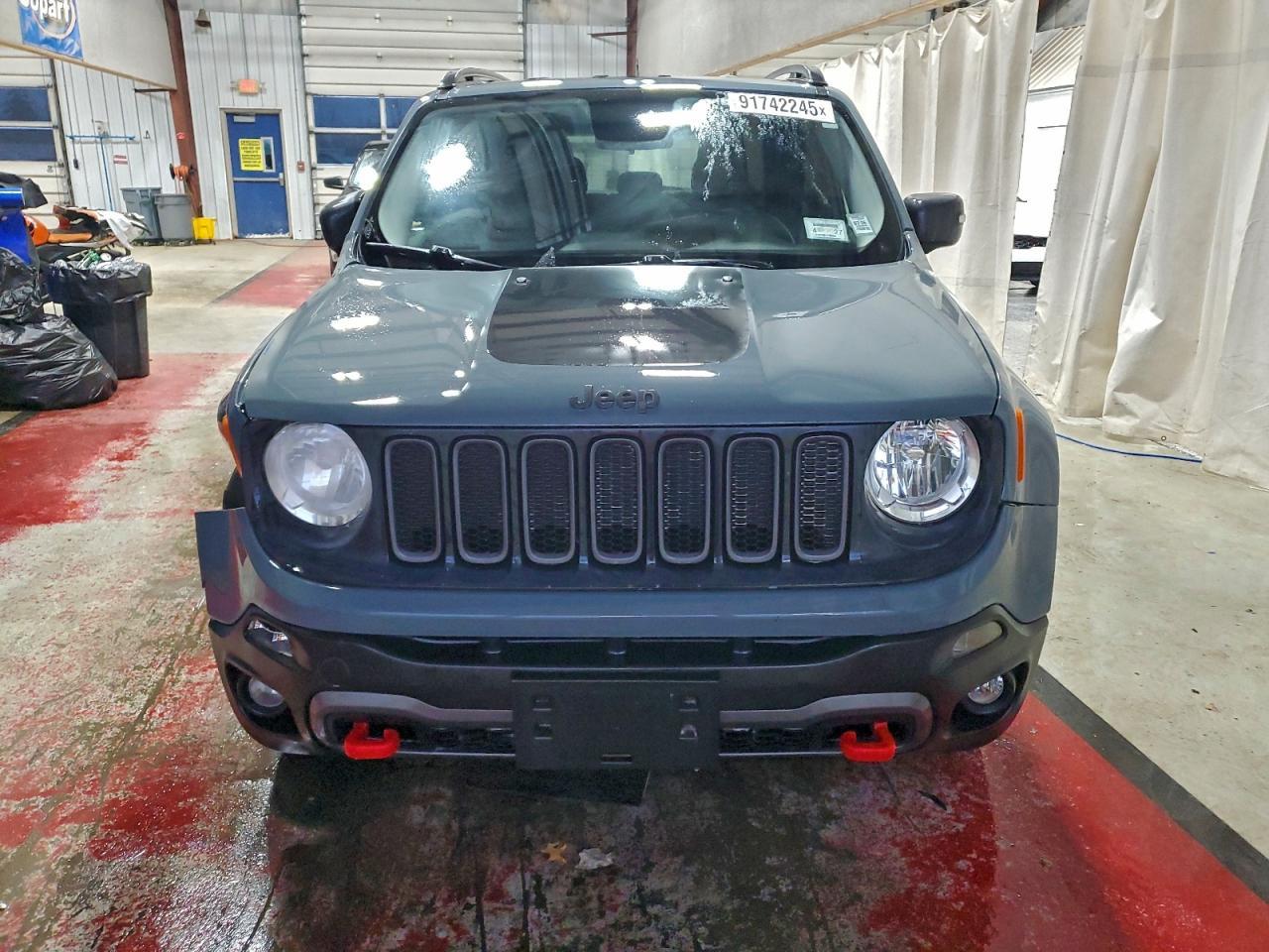 2015 Jeep Renegade Trailhawk - Фото 5
