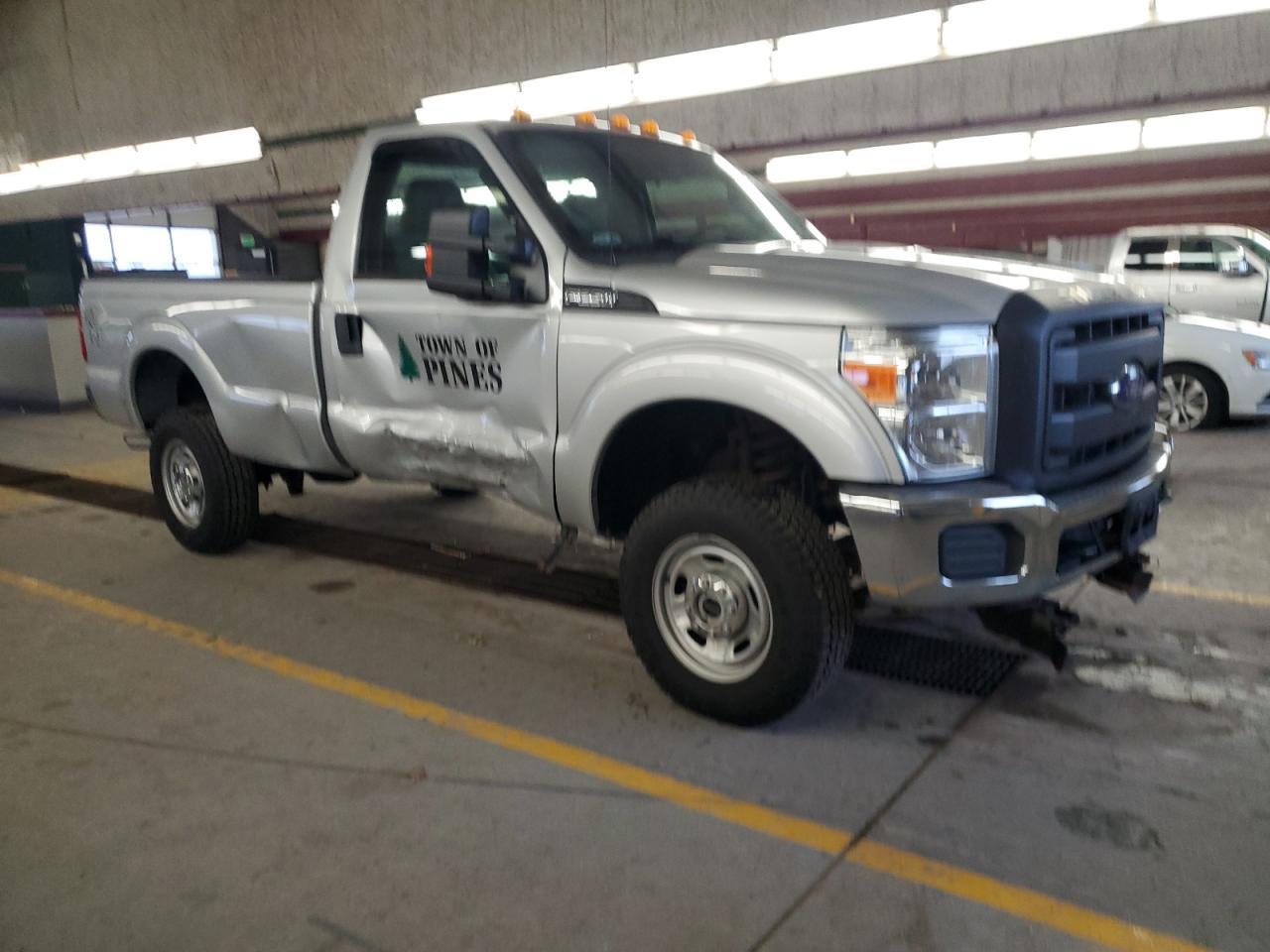 2015 Ford F250 Super Duty - Image 4