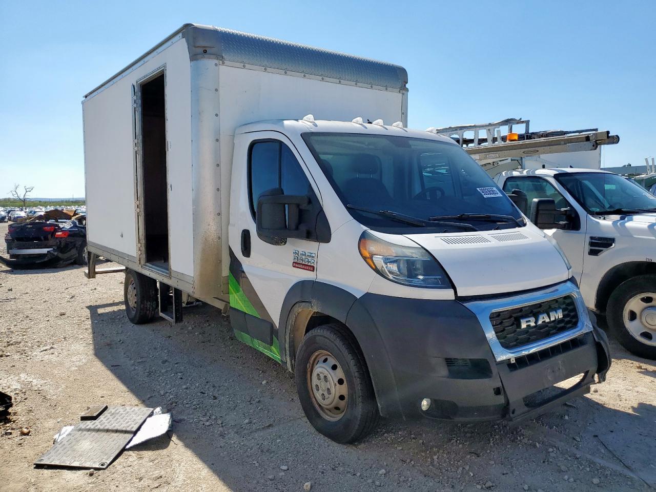 2019 Ram Promaster 3500 Box Truck - Image 4