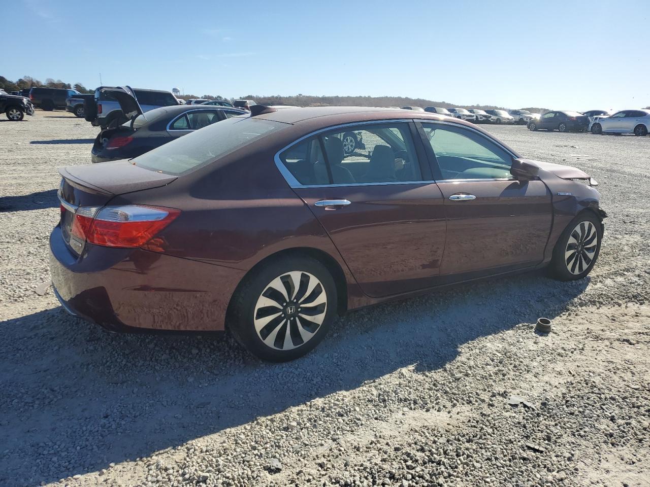 2015 Honda Accord Hybrid Exl - Image 3