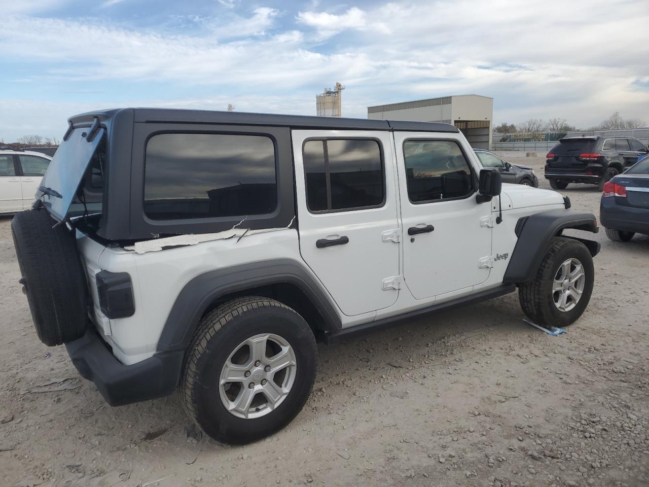 2019 Jeep Wrangler Unlimited Sport - Фото 3