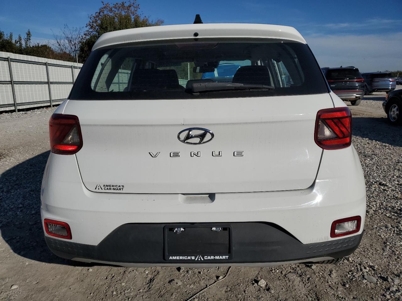 2021 Hyundai Venue Se - Image 6
