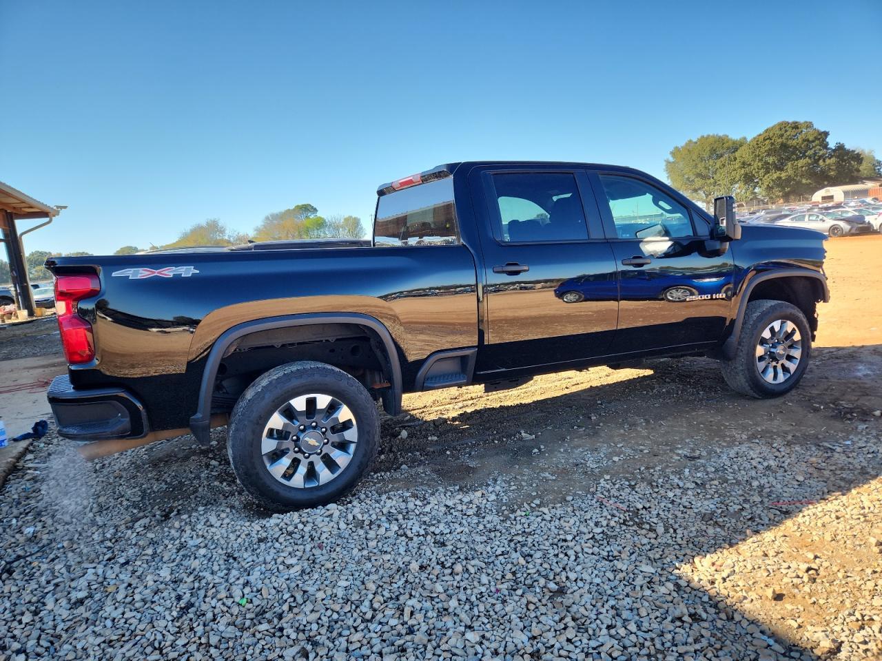 2023 Chevrolet Silverado K2500 Custom - Фото 3