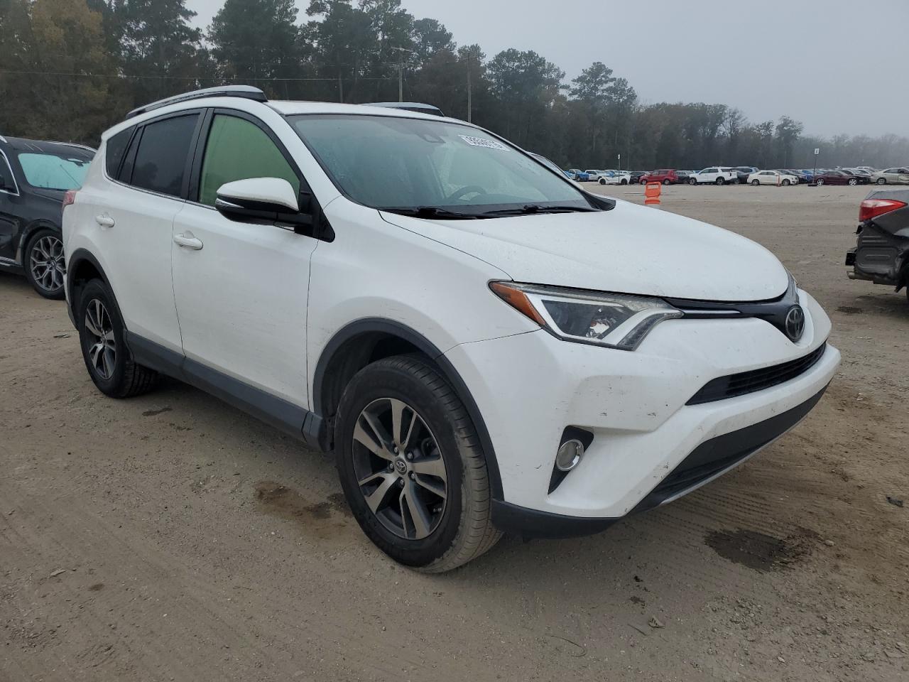 2017 Toyota Rav4 Xle - Фото 4