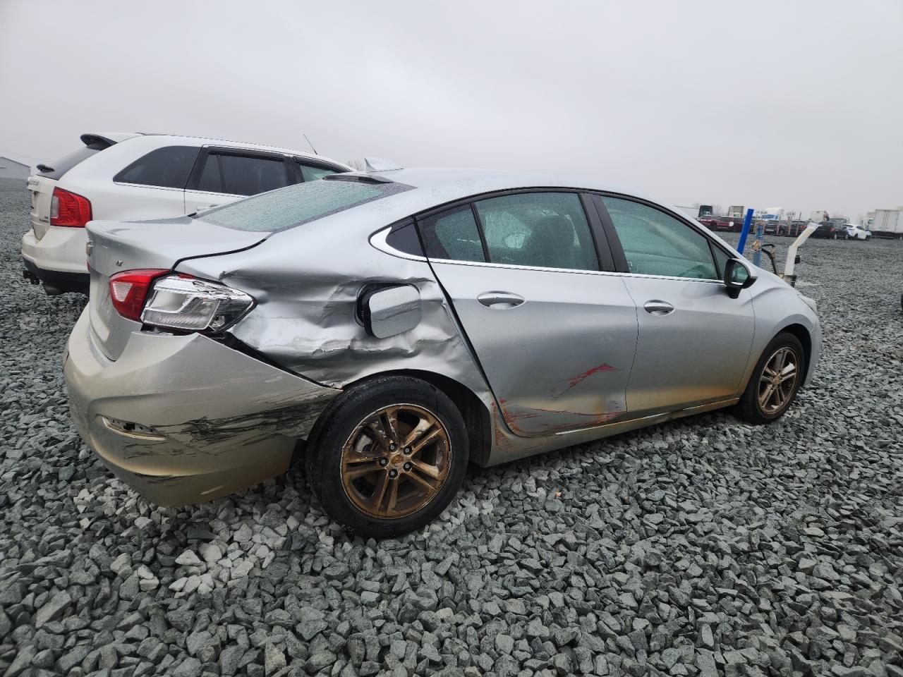 2018 Chevrolet Cruze Lt - Image 3