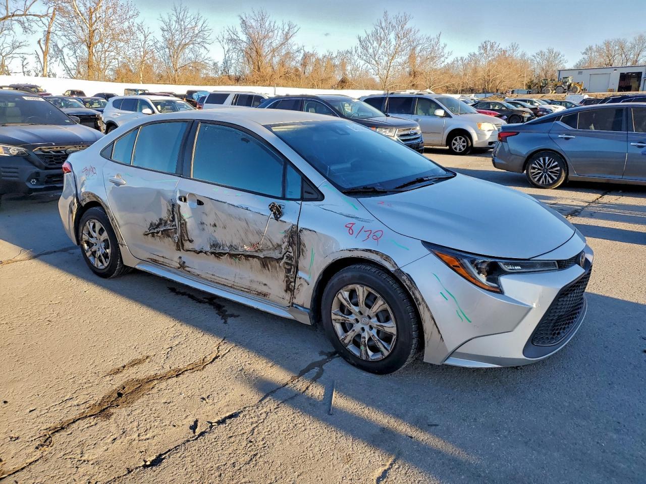 2021 Toyota Corolla Le - Фото 4