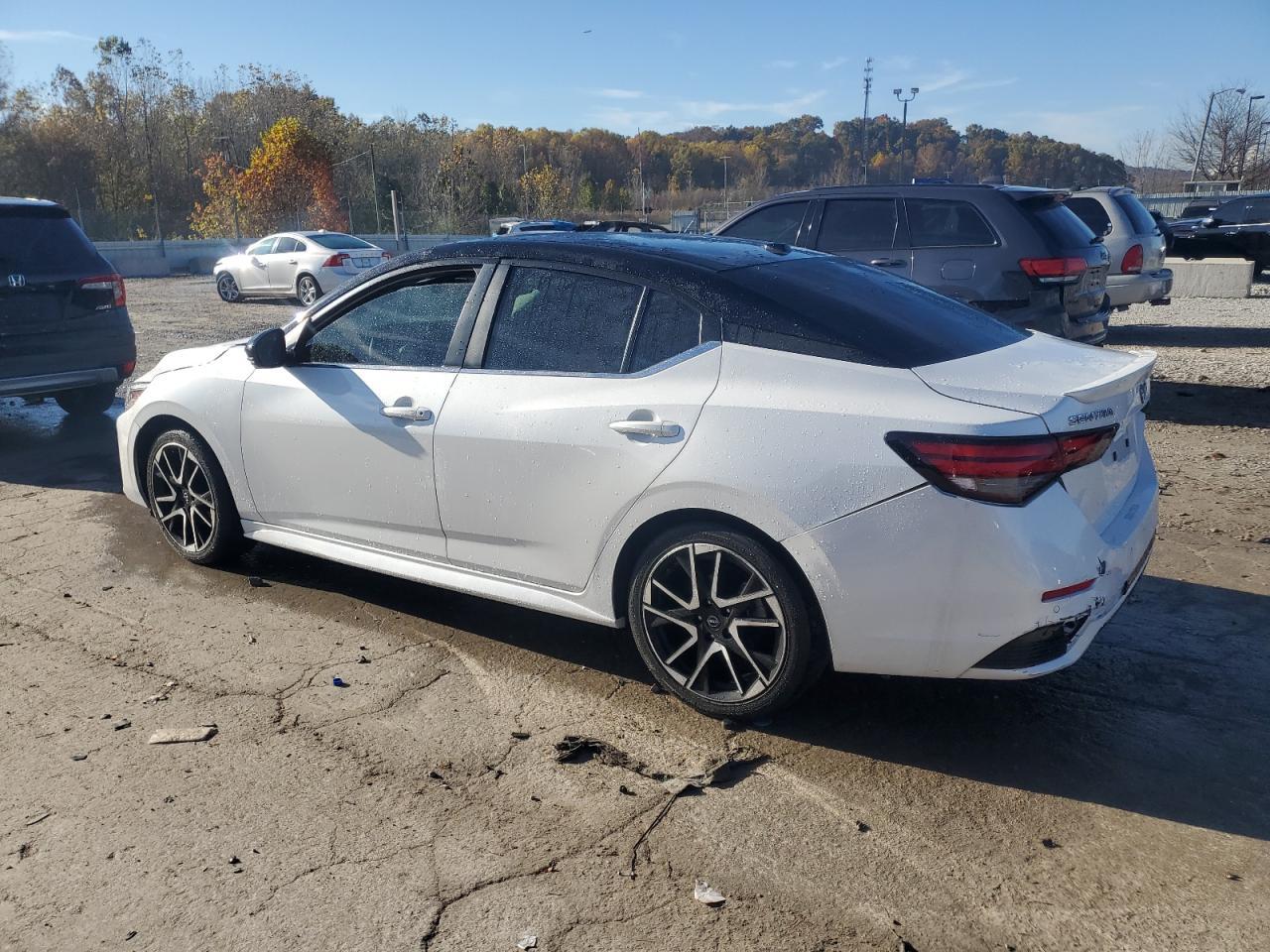 2024 Nissan Sentra Sr - Фото 2