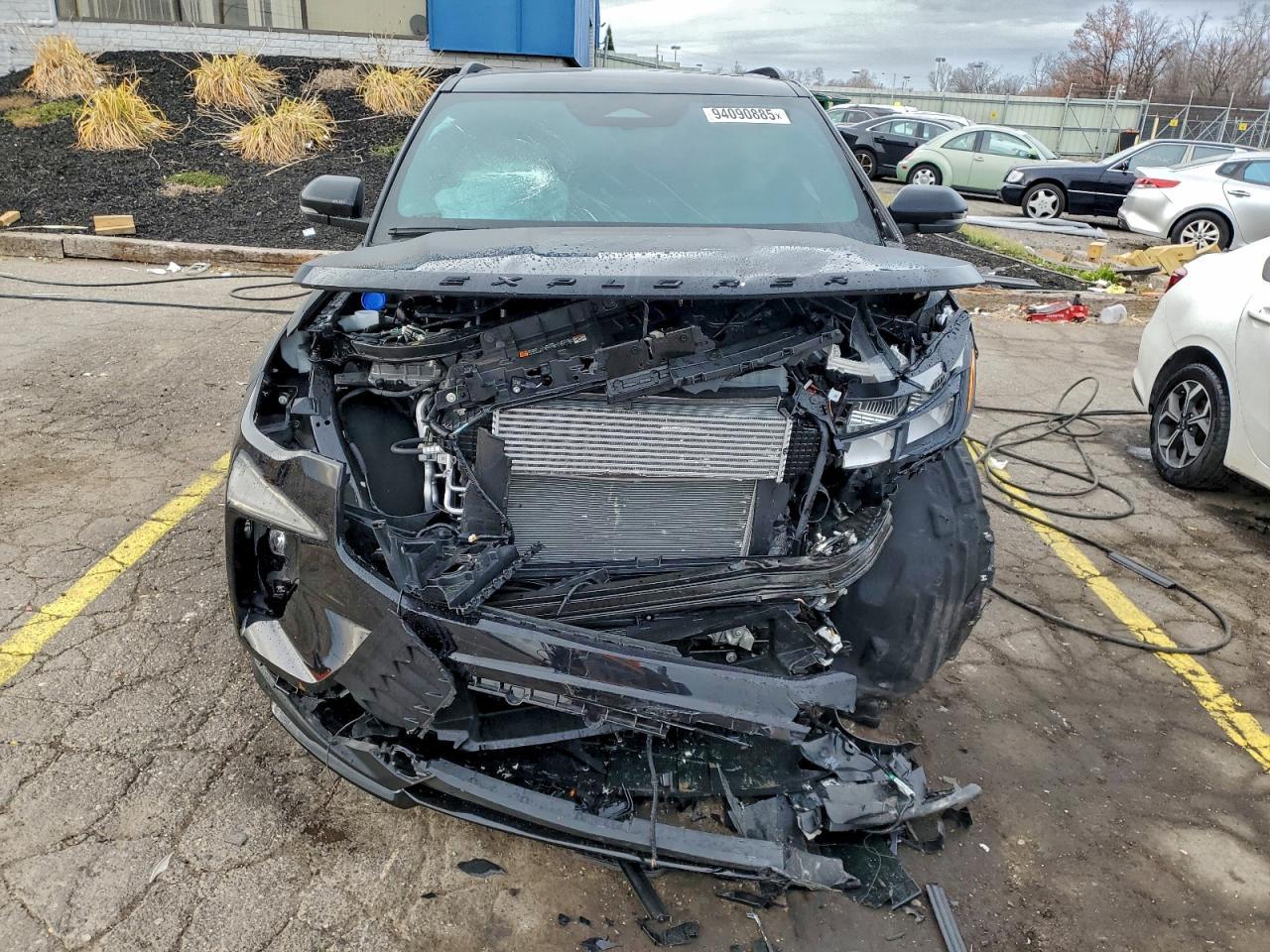 2025 Ford Explorer St - Фото 5