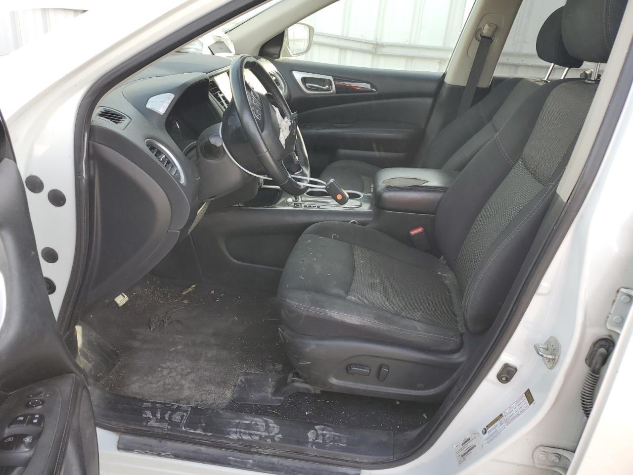 2019 Nissan Pathfinder S - Фото 7