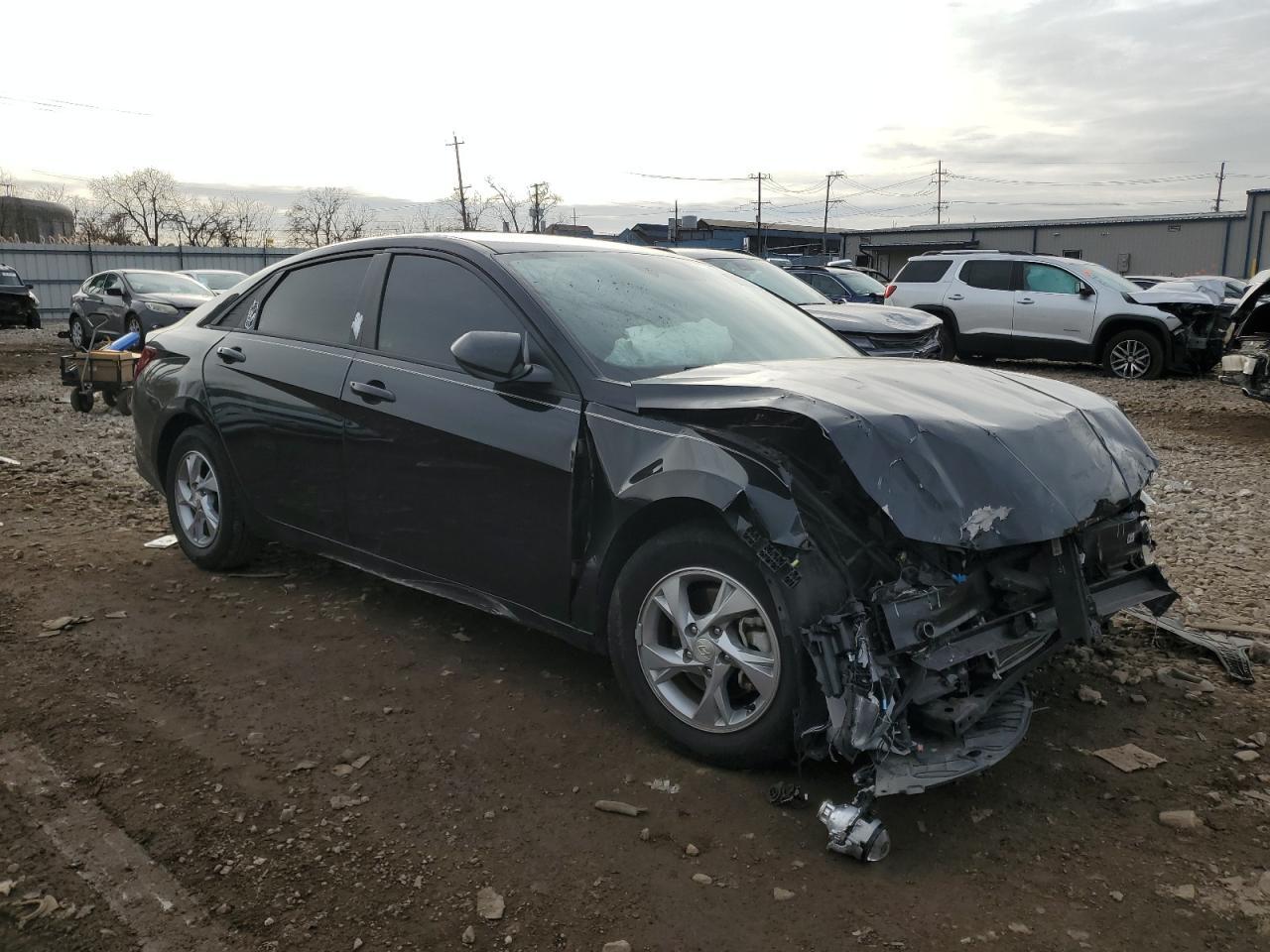 2021 Hyundai Elantra Se - Image 4