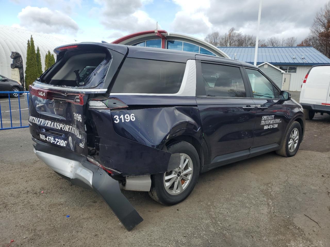 2024 Kia Carnival Lx - Фото 3