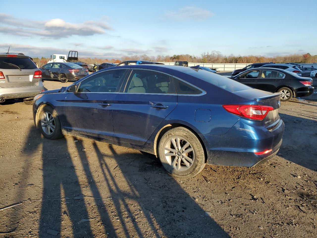 2016 Hyundai Sonata Se - Фото 2