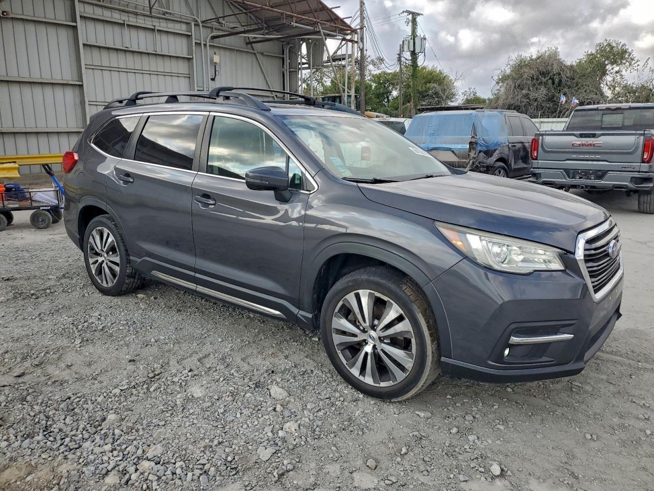 2020 Subaru Ascent Limited - Image 4