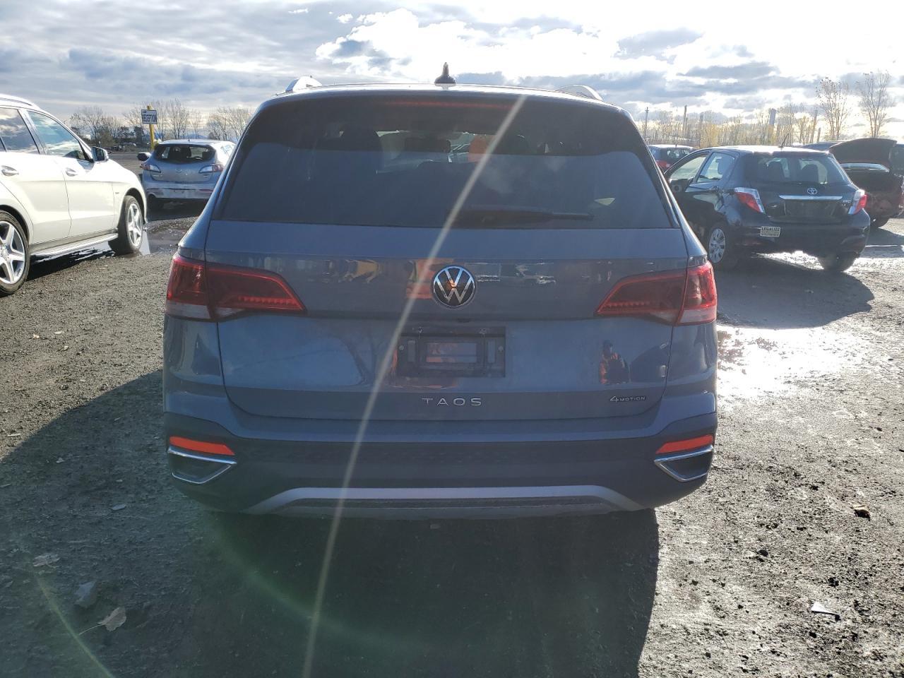 2024 Volkswagen Taos Se - Фото 6