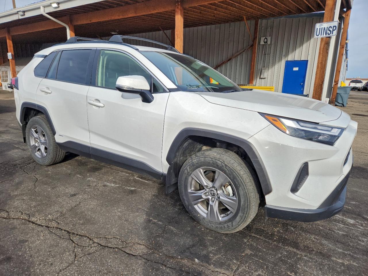 2023 Toyota Rav4 Le - Фото 4