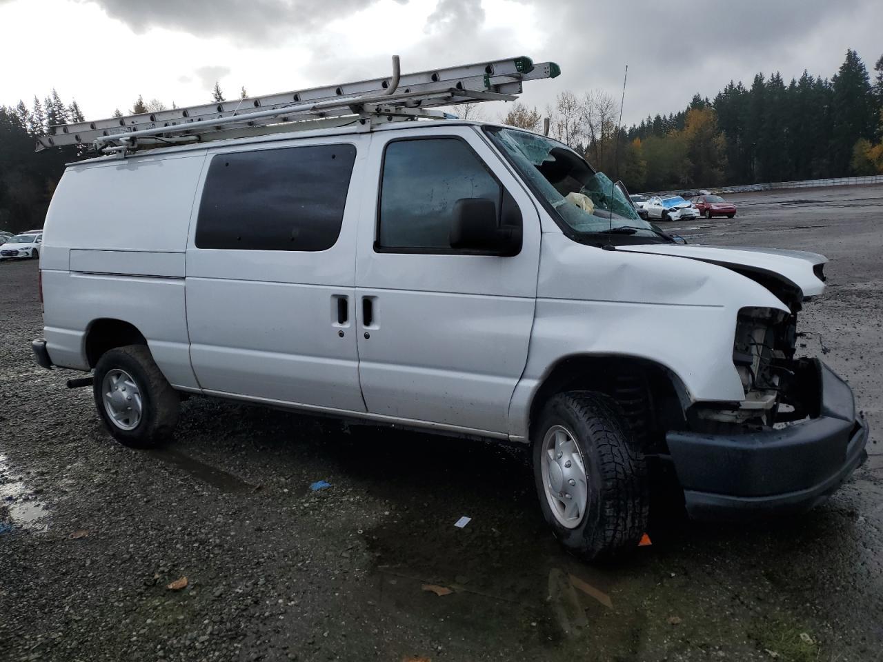 2011 Ford Econoline E150 Van - Фото 4